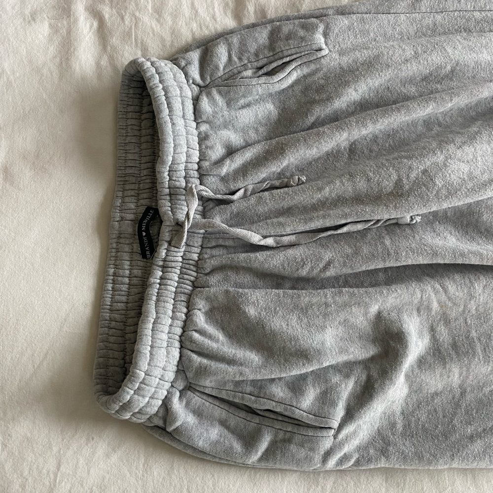 Brandy Melville sweatpants